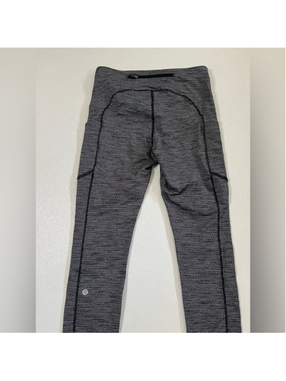 Lululemon Women's Speed Up Full-On Luxtreme Leggings Heathered Black Size 8 - Picture 10 of 12